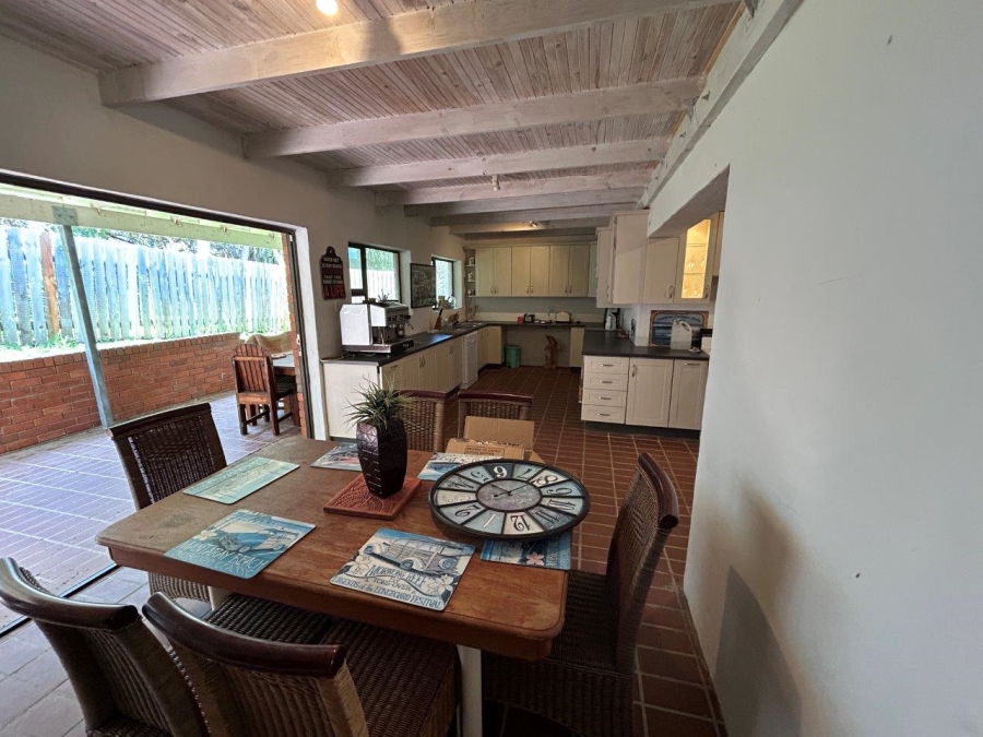 4 Bedroom Property for Sale in Noorsekloof Eastern Cape